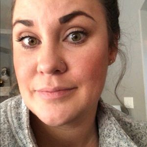 Meet your Posher, Cinesse